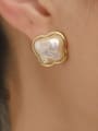 thumb Brass Shell Geometric Vintage Stud Earring 1