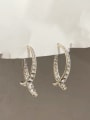 thumb Brass Rhinestone Irregular Trend Staggered Line  Stud Earring 3