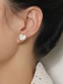thumb Brass Shell Heart Minimalist Clip Earring 1