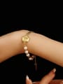thumb Brass Imitation Pearl Flower Hip Hop Asymmetrical Chain Beaded Bracelet 2