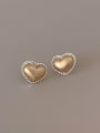 thumb Brass Heart Vintage Stud Earring 2