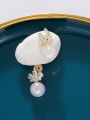 thumb Brass Imitation Pearl Mermaid Minimalist Stud Earring 2