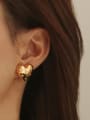 thumb Brass Rhinestone Heart Minimalist Stud Earring 1