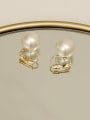 thumb Copper Imitation Pearl Geometric Minimalist Huggie Trend Korean Fashion Earring 1