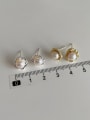 thumb Alloy Freshwater Pearl Flower Dainty Stud Earring 2