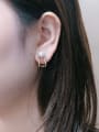 thumb Brass Imitation Pearl Irregular Trend Stud Earring 1