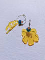 thumb Brass Acrylic Flower Minimalist Huggie Earring 2