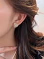 thumb Brass Imitation Pearl White Heart Minimalist Stud Earring 3