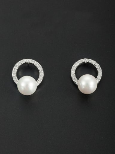 Round Platinum Plated Pearl White Studs stud Earring