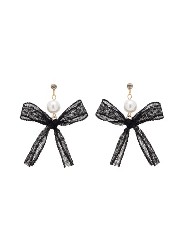 Mother's Initial Black Drop drop Earring with Butterfly Pearl