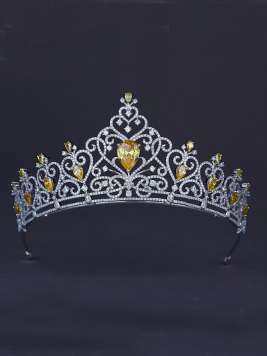 The new Platinum Plated Zircon Heart Wedding Crown with Yellow