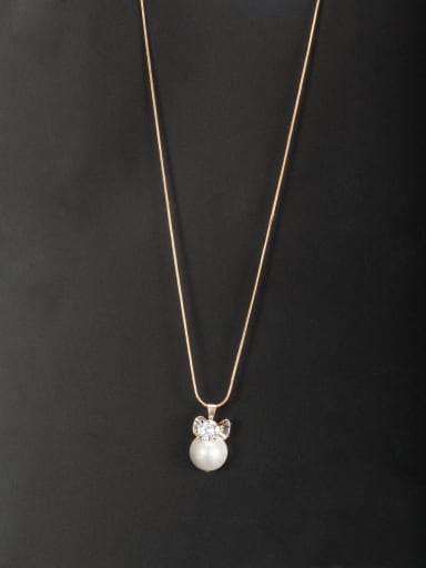 White color Gold Plated Copper Round Pearl Necklace