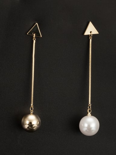 The new Gold Plated Pearl Round Drop drop Earring with White