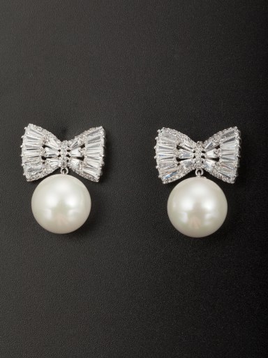 White color Platinum Plated Copper Round Pearl Drop drop Earring