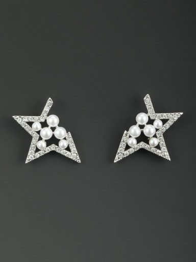Star style with Platinum Plated Pearl Studs stud Earring