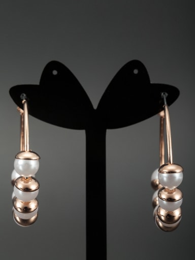 New design Rose Plated Charm Pearl Hoop hoop Earring in White color