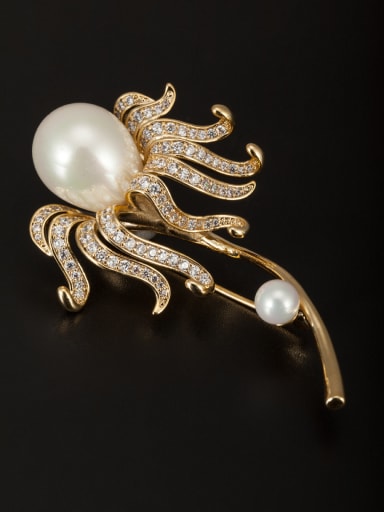New design Gold Plated  Pearl Lapel Pins & Brooche in White color