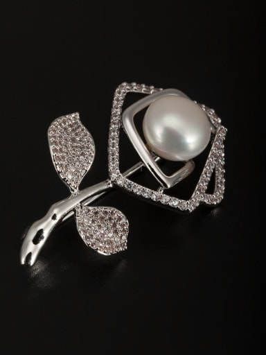 Round Platinum Plated Pearl White Lapel Pins & Brooche