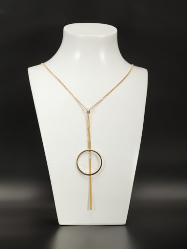 The new Gold Plated Copper Zircon Round Necklace with White