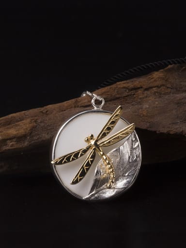 Individuality Dragonfly Pendant Necklace