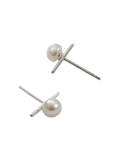 Simple White Freshwater Pearl Silver Stud Earrings