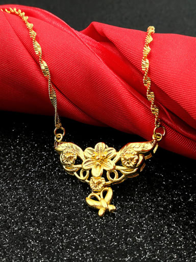 Gold Plated Flower Shaped Necklace
