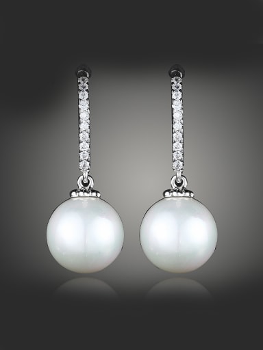 Fashion White Artificial Pearl Zirconias Copper Stud Earrings