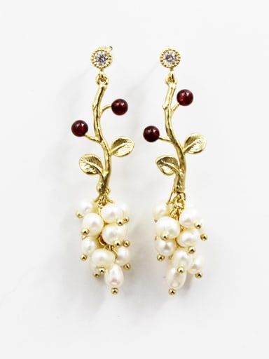 Women Grape Shaped Freshwater Pearl Earrings