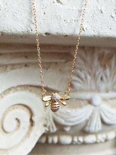 Honeybee Sterling Silver plated 18k honeybee round Necklace