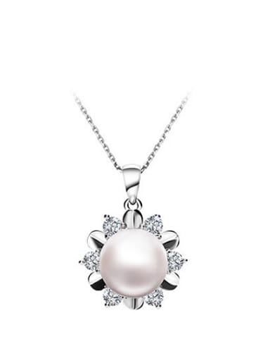 2018 Fashion Freshwater Pearl Flower Necklace