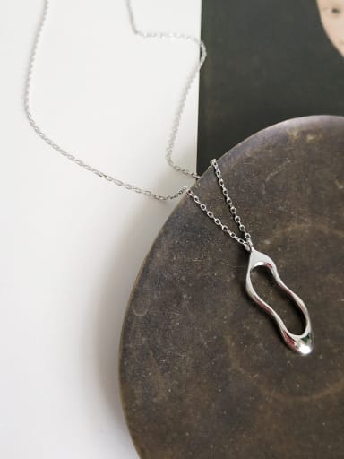 Sterling silver shaped hollow necklace