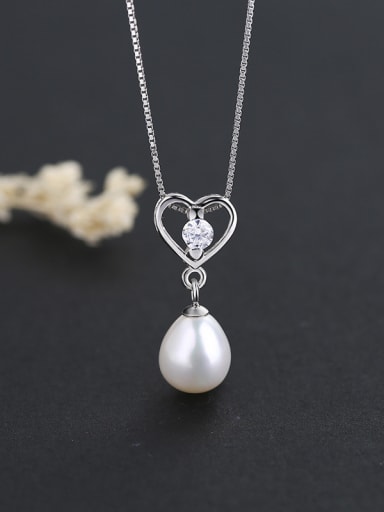 Fashion Hollow Heart Cubic Zircon Freshwater Pearl Silver Pendant