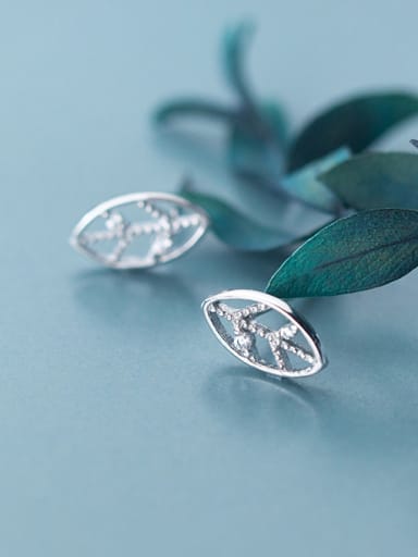 925 Sterling Silver With Silver Plated Simplistic Leaf Stud Earrings