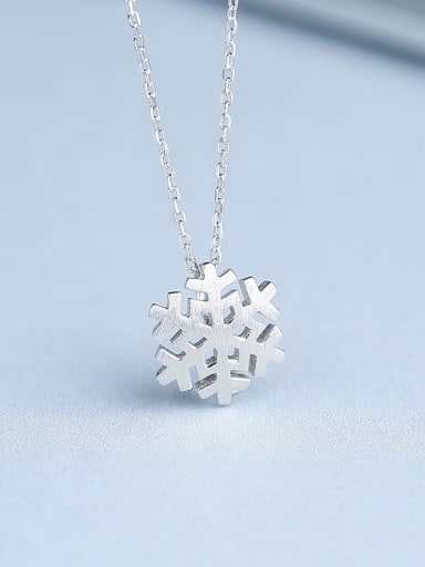Snowflake Shaped Necklace