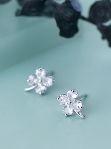 Fresh Flower Shaped Rhinestones S925 Silver Stud Earrings