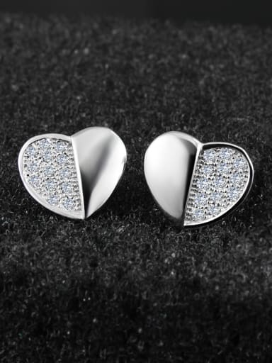 925 Sterling Silver Simple Heart Tiny Cubic ZIrconias Stud Earrings
