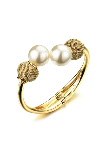 Fashion Artificial Pearls Gold Plated Opening Bangle
