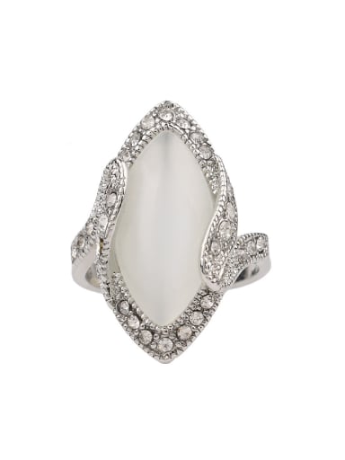 Retro style White Opal Crystals Ring