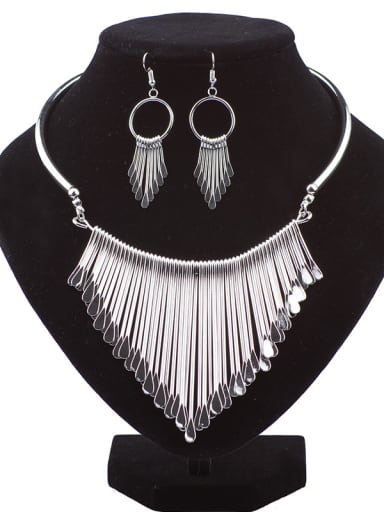 Exaggerated Tassels Alloy Two Pieces Jewelry Set