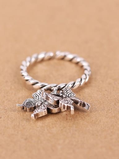 Retro Butterflies Twisted Silver Ring