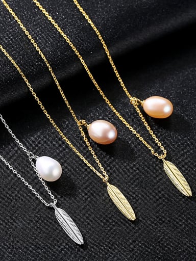 Sterling silver leaf shaped natural freshwater pearl necklace