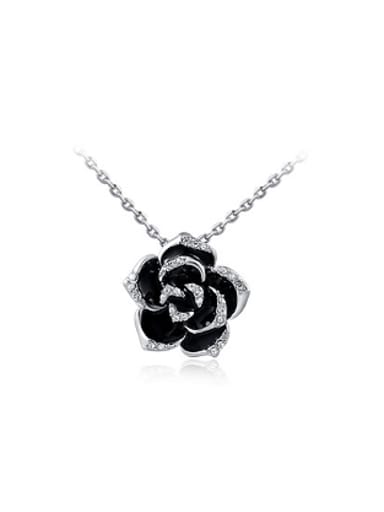 Personality Austria Crystal Rose Shaped Necklace