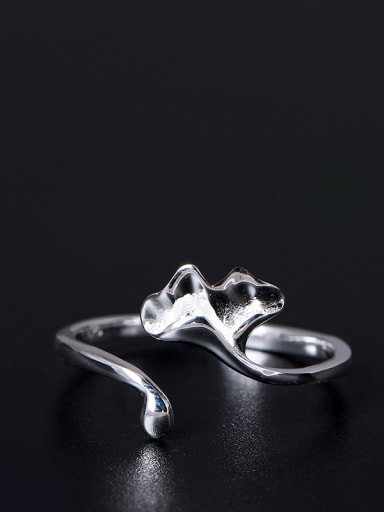 Temperament Leaves-shape Opening Statement Ring