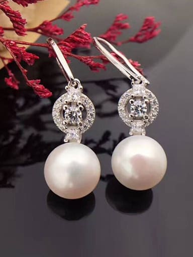 Freshwater Pearl Zircon Round drop earring