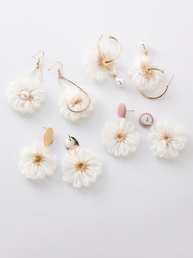custom Alloy With Rose Gold Plated Personality  Wool Flower Drop Earrings