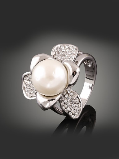 Fashion White Artificial Pearl Flower Alloy Ring