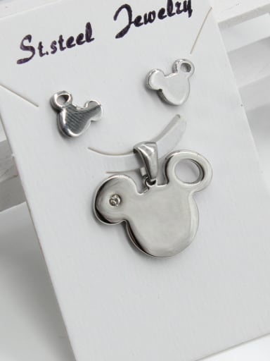 Lovely Mickey Mouse Stud Earrings Pendant Set