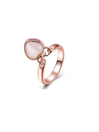 Exquisite Heart-shaped Rose Gold Ring