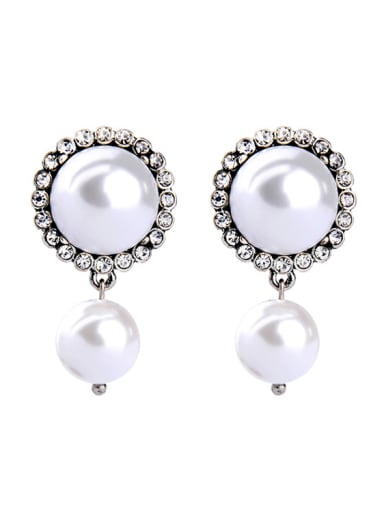 Artificial Pearls Alloy Women Fashion Stud Earrings