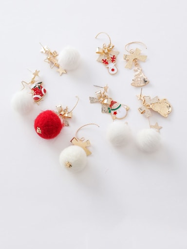 Alloy With Rose Gold Plated Cute Irregular  Christmas Ornament Drop Earrings